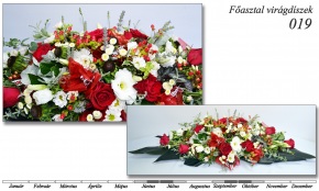 Főasztal-virágdíszek-019